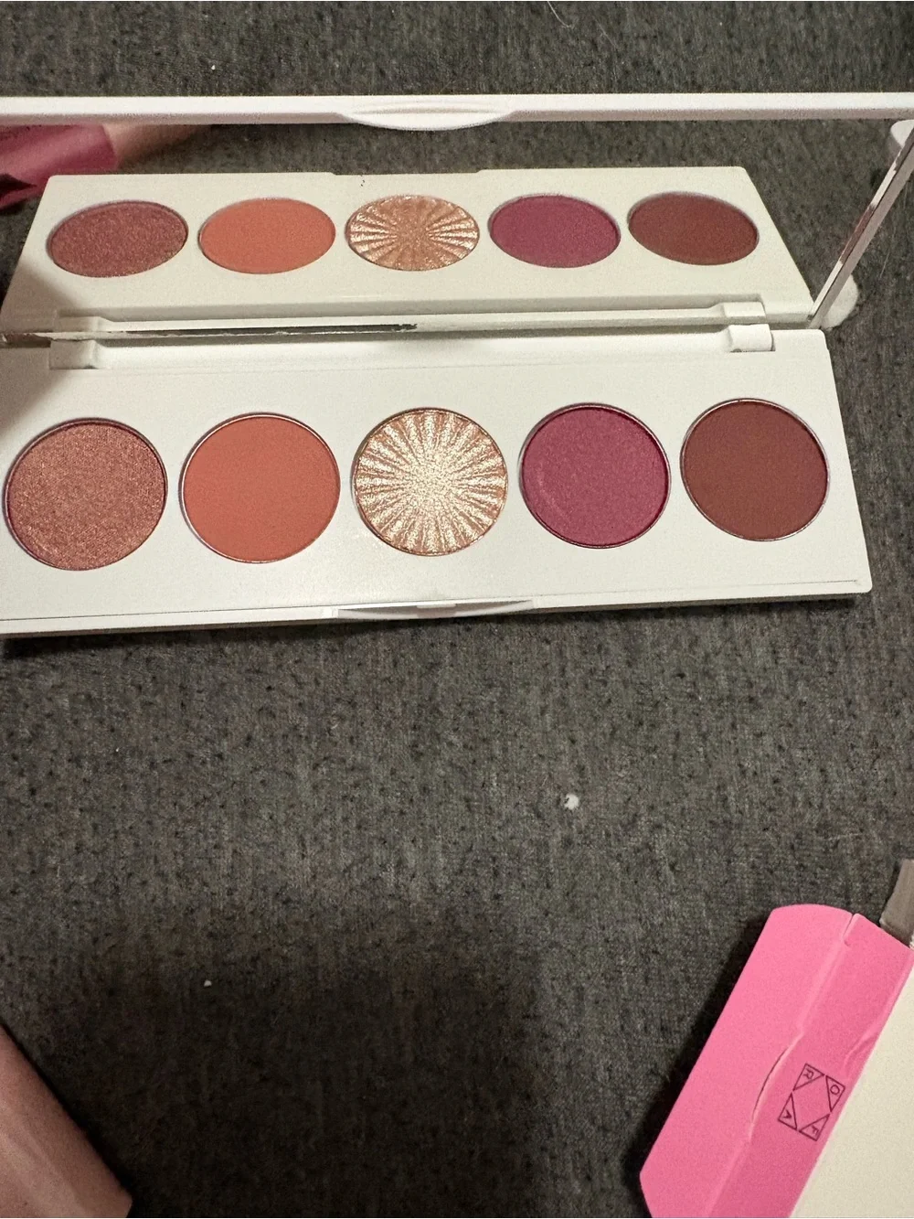 OFRA Signature Palette Symphony - Pink